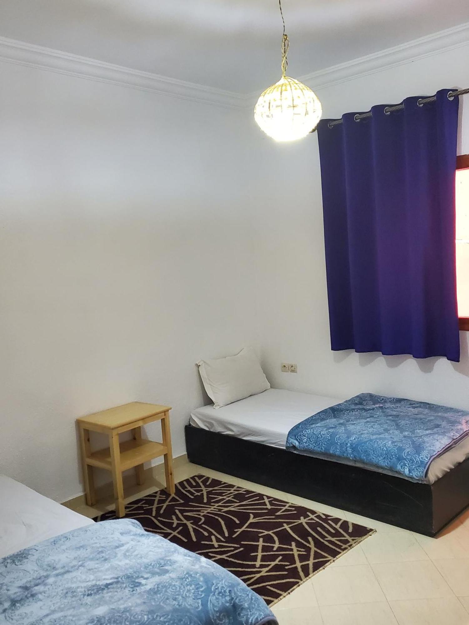 Warzazat Hostel Buitenkant foto