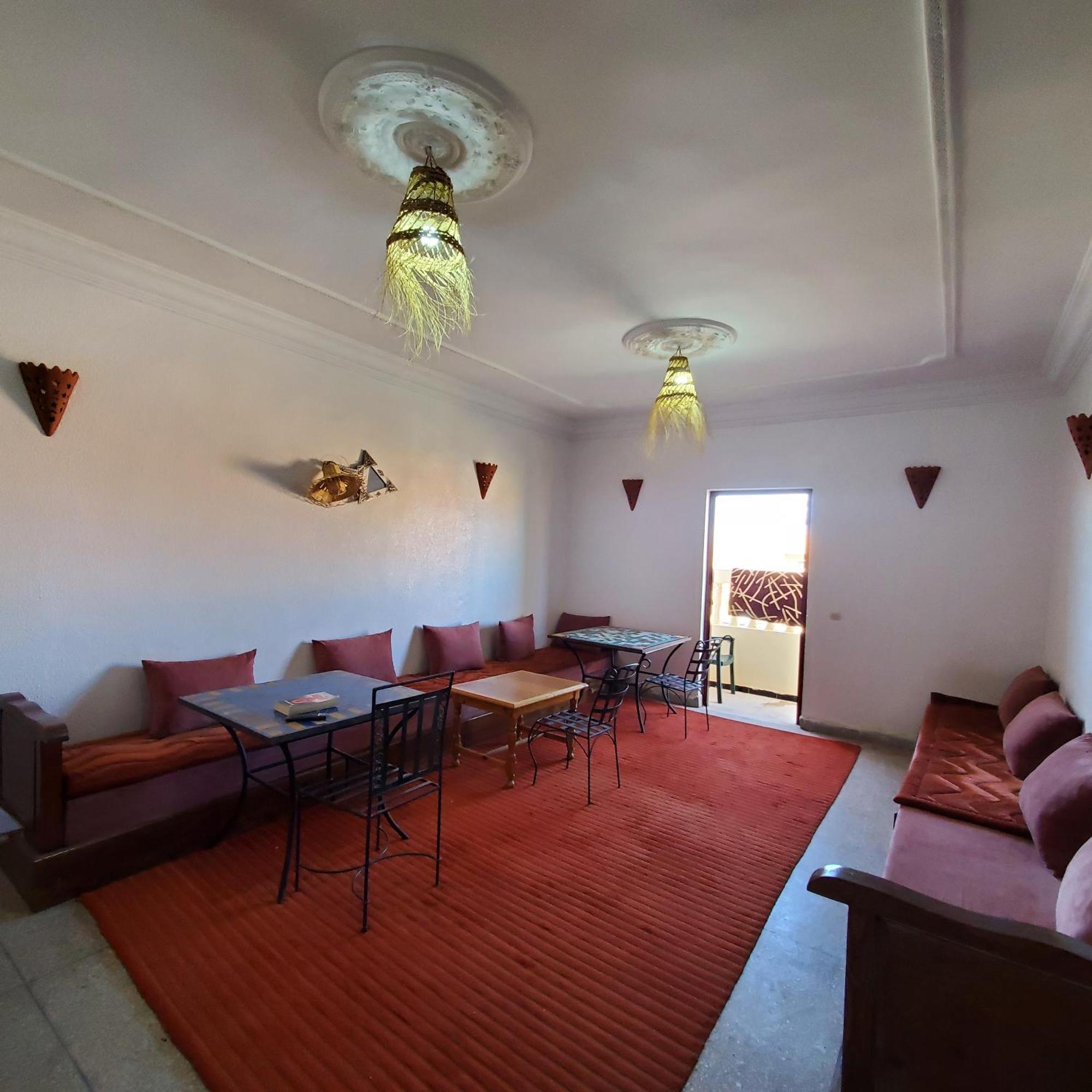 Warzazat Hostel Kamer foto